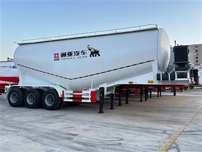 3nápravový velkoobjemový cisternový návěs na cement s mechanickým odpružením
