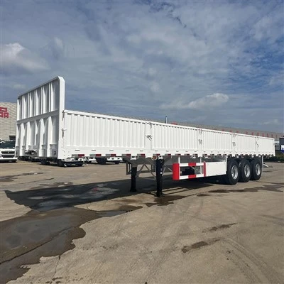 Přívěs s boční stěnou 3axles