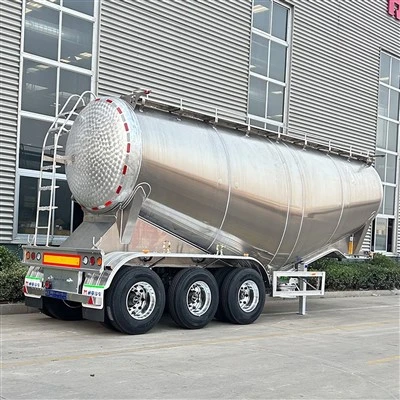 Hliníkový cisternový přívěs na velkoobjemový cement